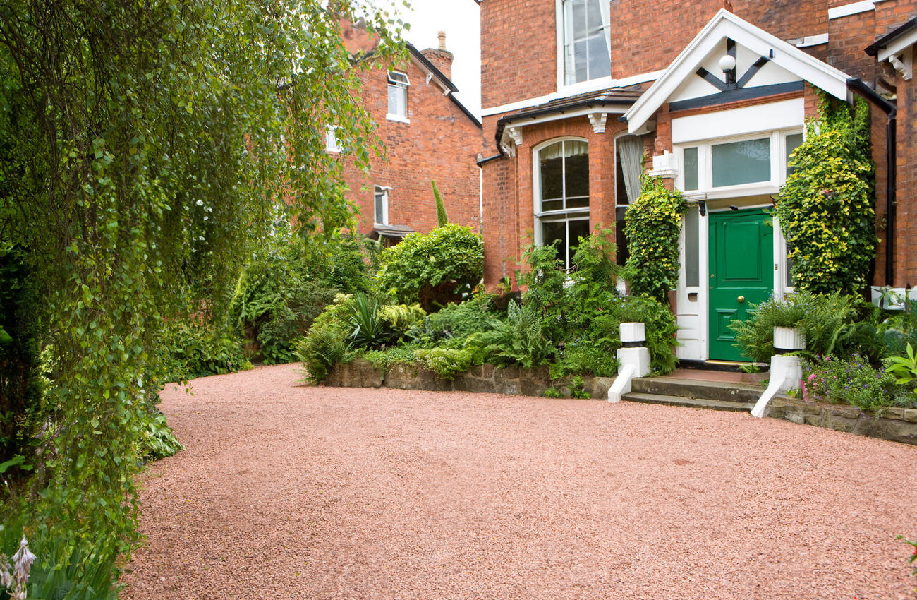 Taylorstone Contractors - Gravel Driveways Colchester Chelmsford and the Surrounding Areas