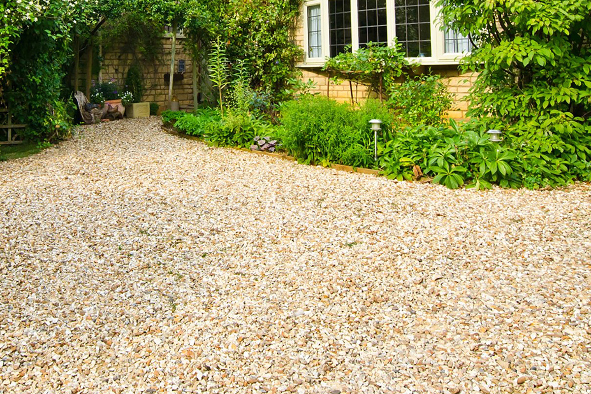 Taylorstone Contractors - Gravel Driveways Colchester Chelmsford and the Surrounding Areas