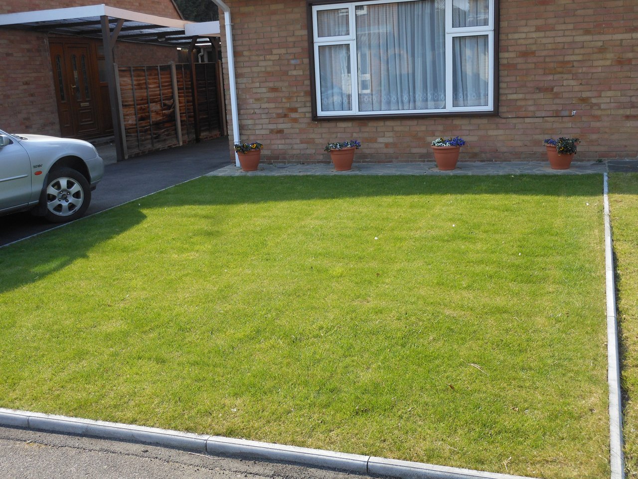 Taylorstone Contractors - Turfing Colchester Chelmsford and the Surrounding Areas